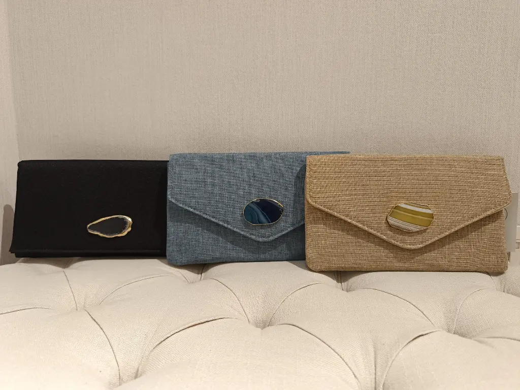Bolso de mano 1.webp